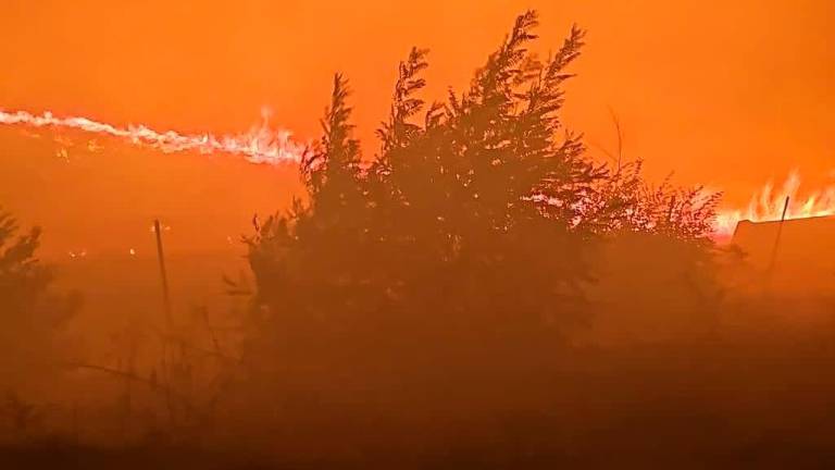 Queda extinguido el incendio agrícola en Iznatoraf