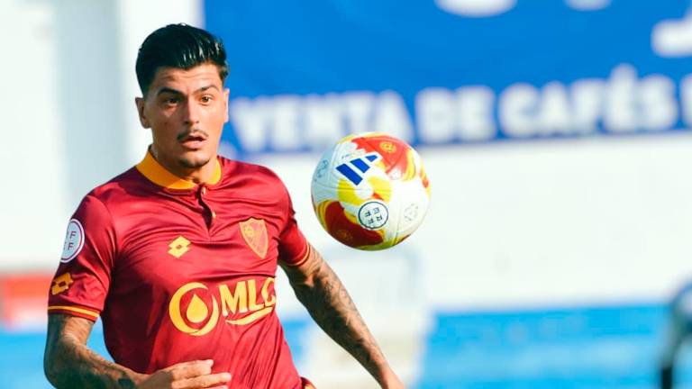 El Linares defiende hoy su condición de invicto ante La Minera