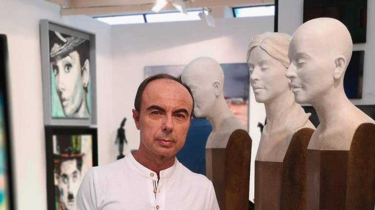 El pintor marteño José Domínguez es el invitado en el Cambass Museum NY