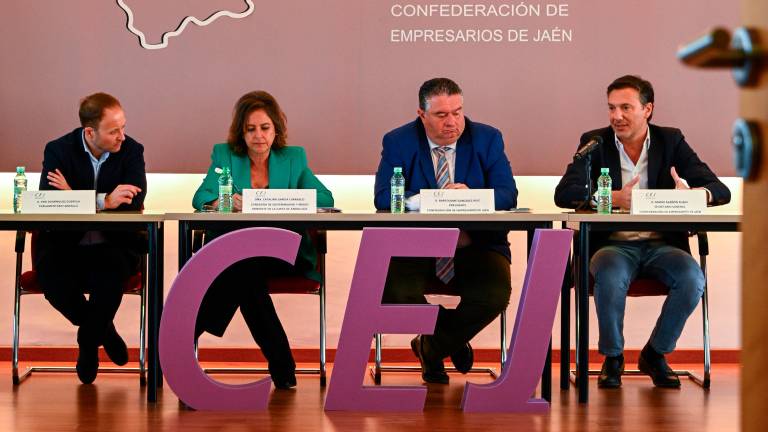 Catalina García aborda con la CEJ la situación del tejido empresarial provincial