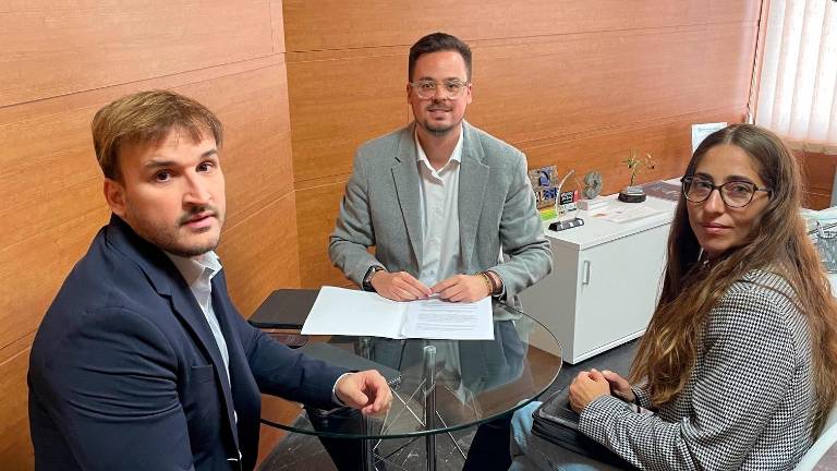 Empresarios turísticos valoran su inclusión en la Mesa del Aeropuerto