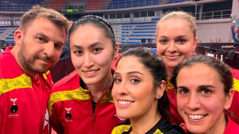 El Hujase Jaén y el Cliniqas.com de Linares pisan fuerte en la Europa Trophy de tenis de mesa