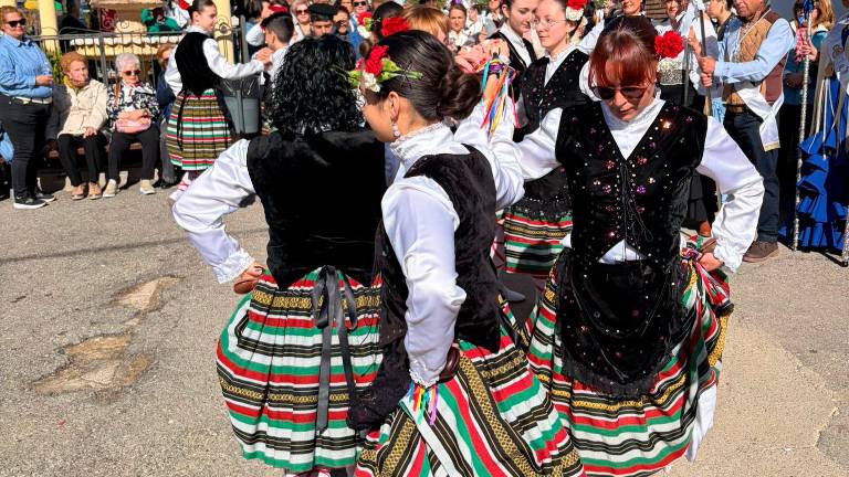 El fandango de Charilla cautiva en la romería de Hoya del Salobral