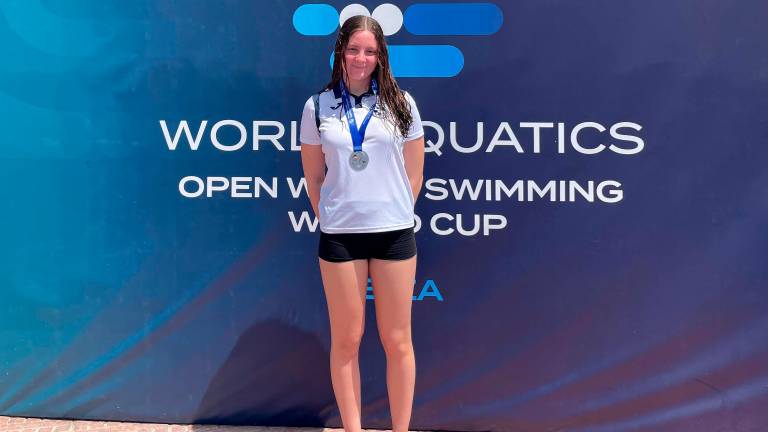 Aurora Martínez es plata en la Nacional júnior de aguas abiertas