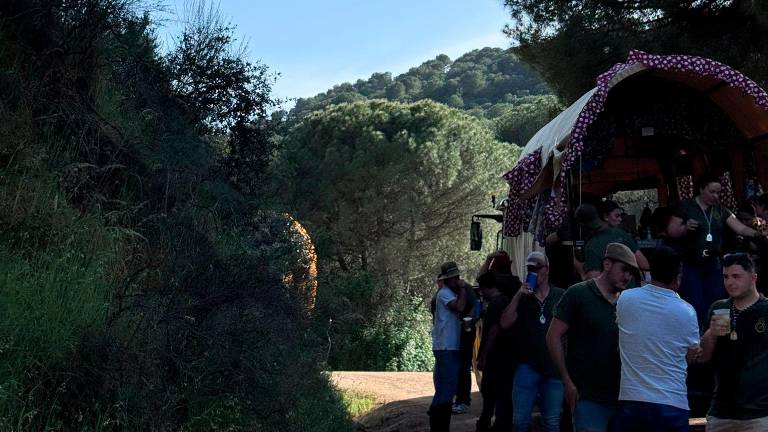 Las carretas dejan atrás el Santuario y disfrutan de la Sierra de Andújar