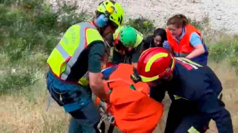 Espectacular rescate aéreo a un senderista en el Parque Natural de Cazorla, Segura y Las Villas