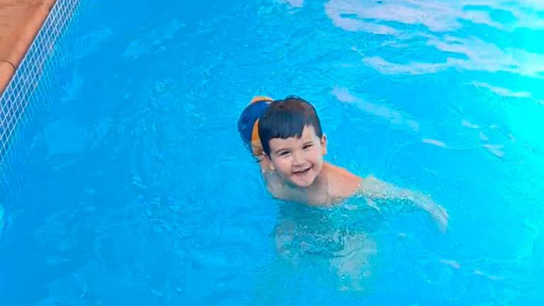 Autismo: ¿Impedimento a nadar?