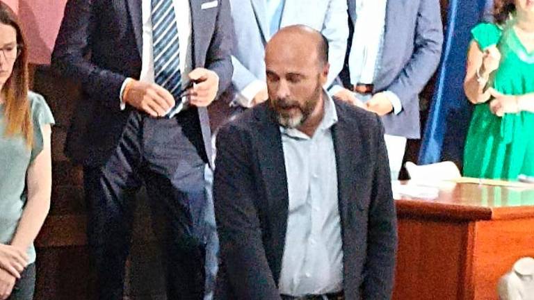 El PSOE de Rus afirma que el cambio de Alcaldía es “un suma sigue en la pésima gestión”