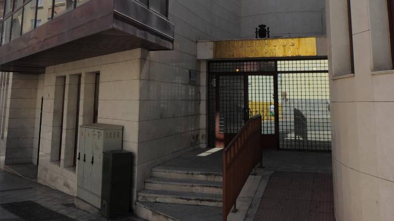 Tres meses de cárcel y 480 euros por matar con cepo a un perro