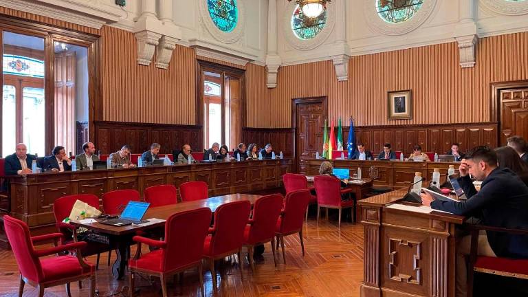 Francisco Reyes valora el crecimiento económico y la “notable evolución” de Jaén