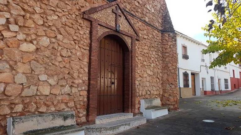 El Obispado denuncia y lamenta una profanación en la ermita de Peñolite, en Puente de Génave