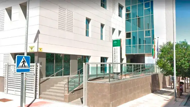 El Distrito Sanitario Jaén-Jaén Sur rinde homenaje a 133 profesionales jubilados