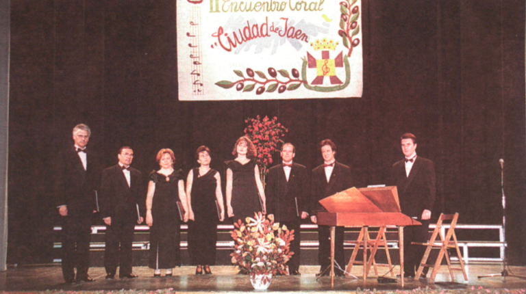<i>El Grupo polifónico “San Juan de la Cruz” de Úbeda. / Archivo Histórico de Diario JAÉN.</i>