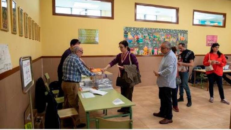 Constituidas todas las mesas electorales en Ordicia (Guipúzcoa) y Burela (Lugo) sin incidencias