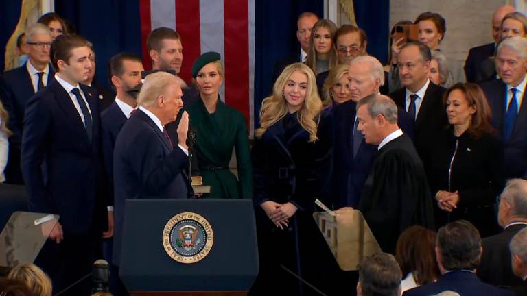 Trump jura su cargo como presidente número 47 de Estados Unidos