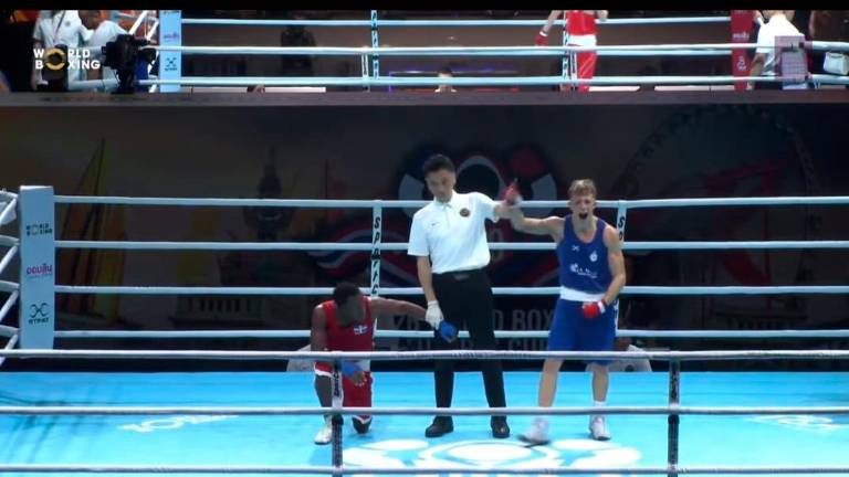 Manuel Bueno sigue soñando en Bangkok y ya está en cuartos del Futures Cup