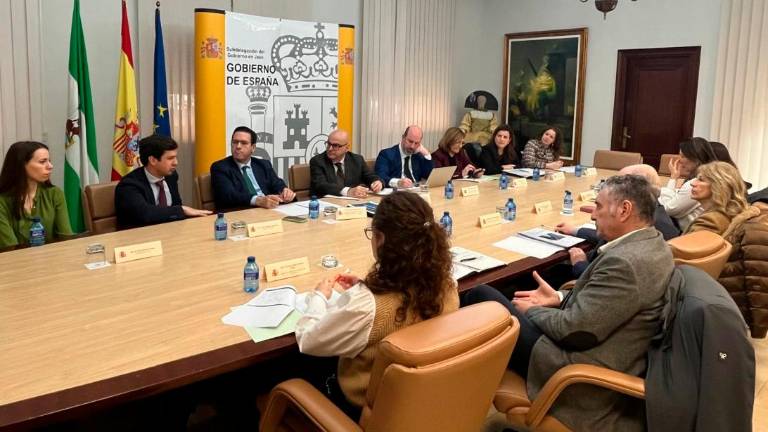 Manuel Fernández valora como positivas las medidas económicas y sociales del Gobierno