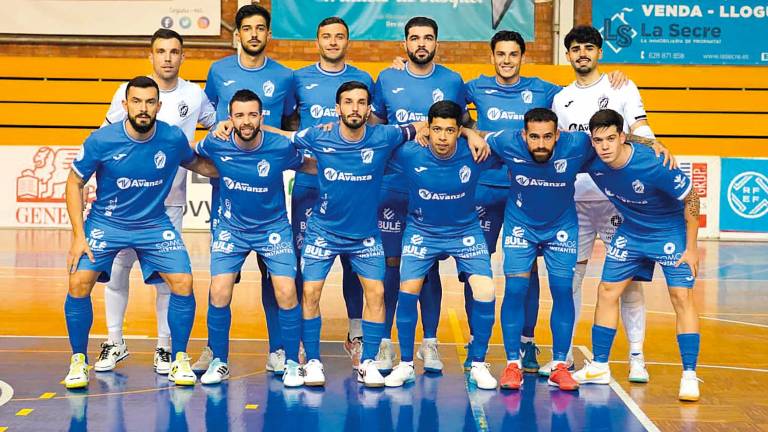 El Avanza se va de vacío de su visita al Móstoles (7-3)