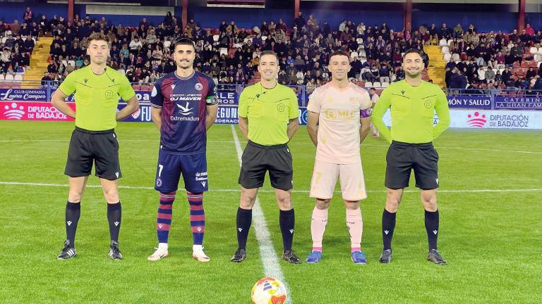 El Linares Deportivo despedirá la liga ante un CD Extremadura que se juega el liderato