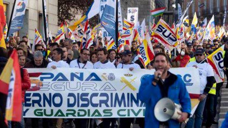 Claman en Madrid contra la discriminación por parte del Gobierno
