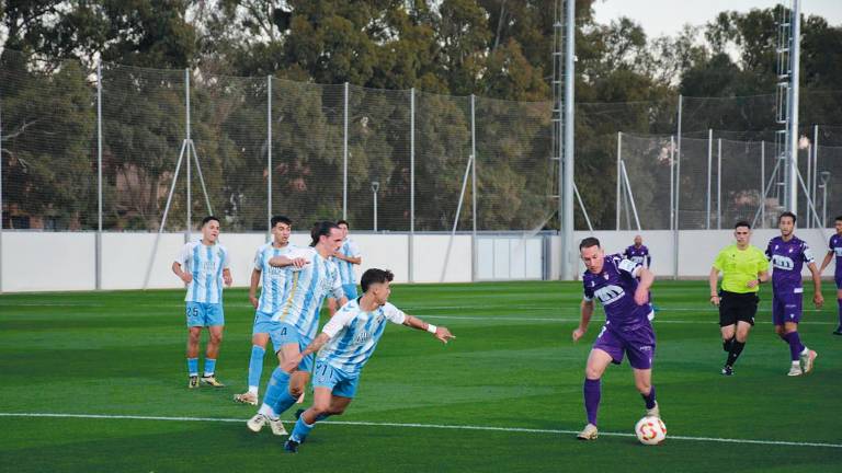 El Real Jaén tiene 17 finales para lograr el ascenso directo