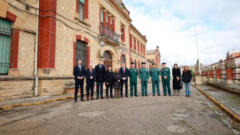 Visita a la Academia de la Guardia Civil de Úbeda. Archivo. / Subdelegación del Gobierno.