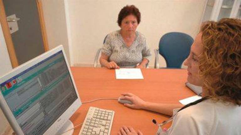 Jaén encabeza la lista de provincias con mayor falta de médicos de familia en zonas de difícil cobertura