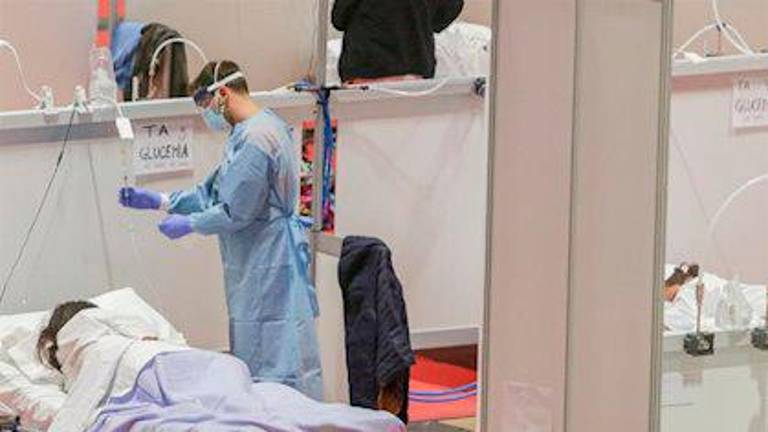 Muere en Madrid el primer profesional sanitario