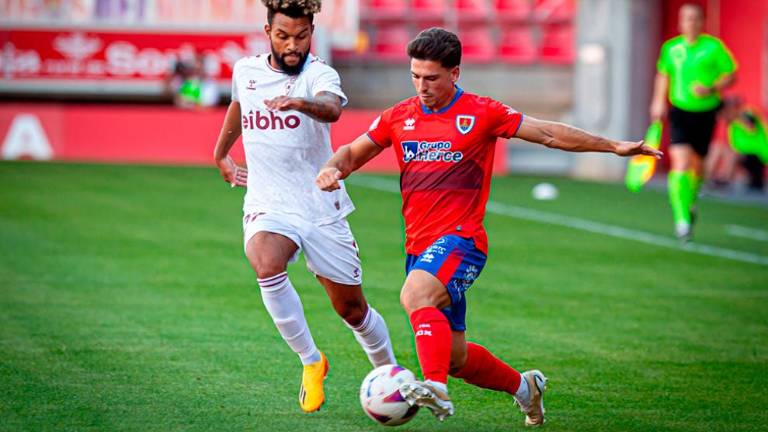 David Alfonso ficha por el Linares Deportivo y pacta el regreso de Isra Cano