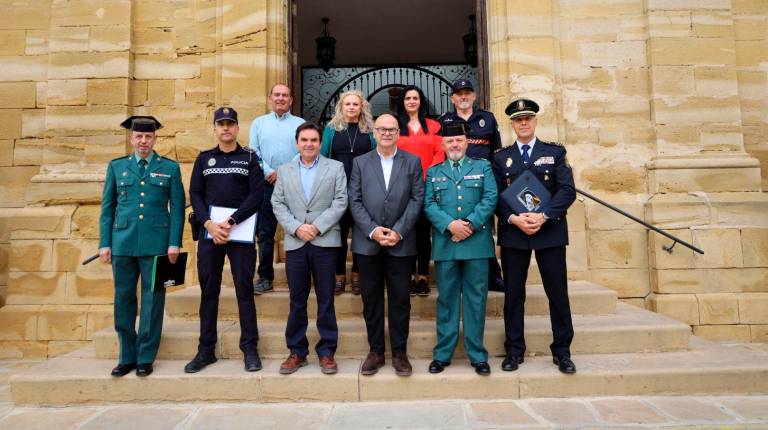 <i>Junta Local de Seguridad. / Subdelegación del Gobierno.</i>