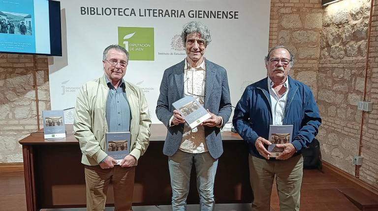 Jorge González, Ignacio Martín Jiménez y José María Capitán. / Adrián Claudio Bonache. / Diario JAÉN.