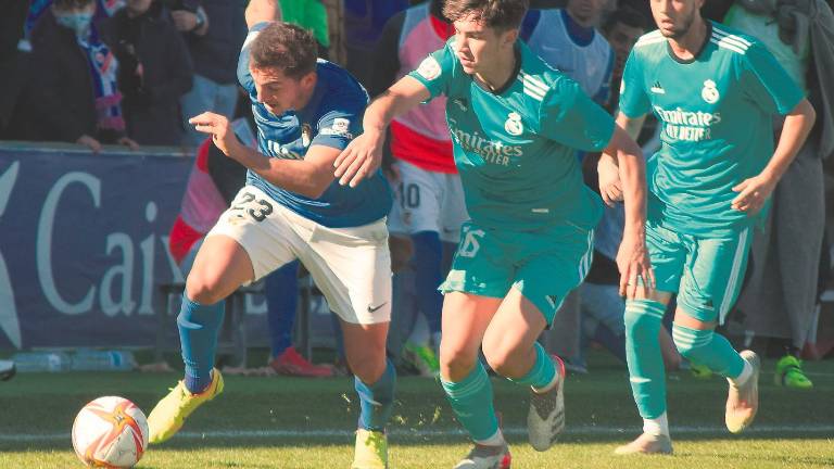 Carracedo será baja dos partidos en el Linares Deportivo