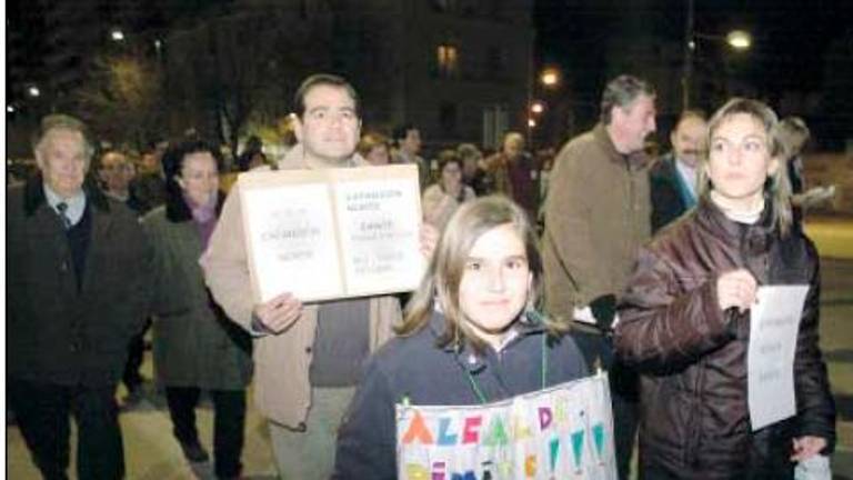 Tal día como hoy en 2005 publicábamos: Vecinos en pie de guerra