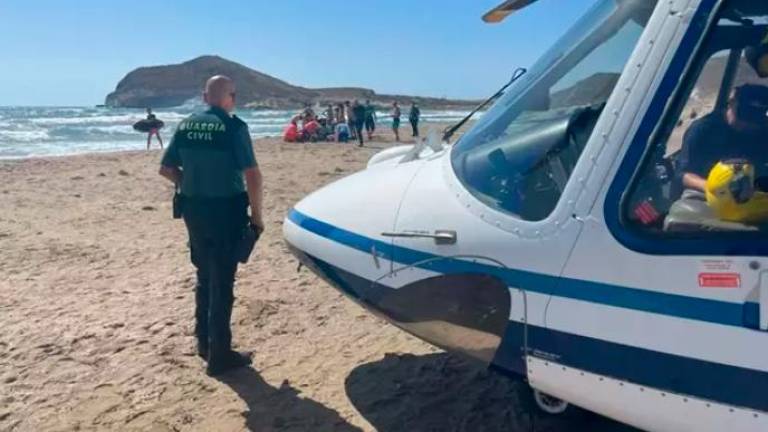 Muere ahogado un hombre de 59 años en una playa de Almería
