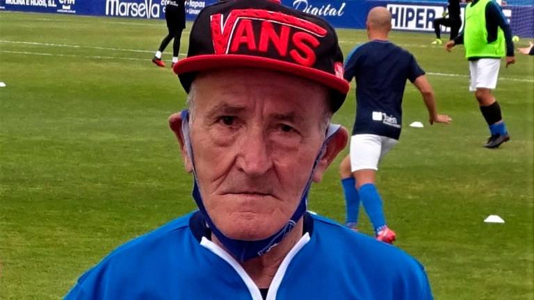 El Linares Deportivo llora la pérdida de su abonado número 1