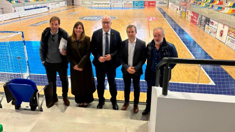 Jaén trabaja en la fórmula para plantear un nuevo pabellón de deportes