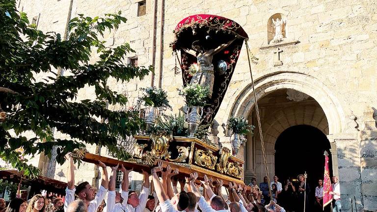 De la ermita a la Asunción: El traslado del Cristo de la Veracruz en Iznatoraf