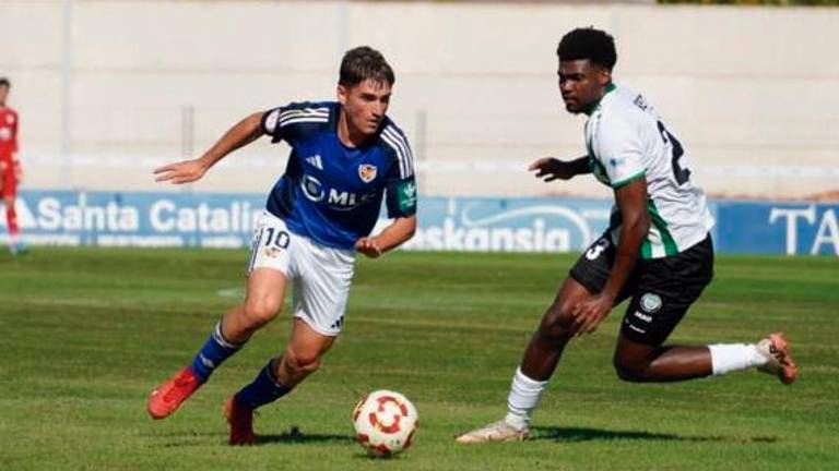 El Linares Deportivo sucumbe al asalto del Torremolinos (0-2)