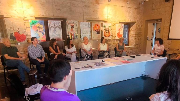 <i>Imagen de la asamblea en Linares. / Junta de Andalucía. </i>