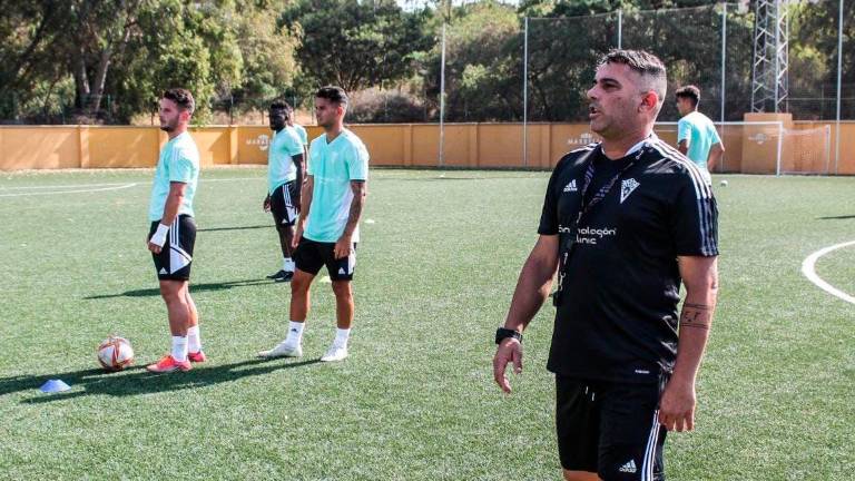 Emilio Fajardo, por fin, es le nuevo entrenador del Real Jaén