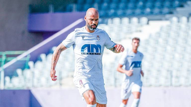 Espín: Cumpleaños, gol y a un paso de los 200 partidos