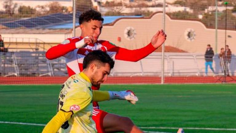 Valioso punto del Martos ante el Recreativo Granada (0-0)