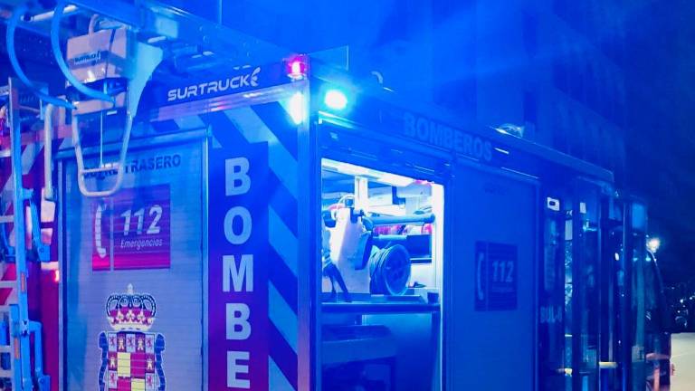 Una mujer afectada por inhalación de humo en un incendio en Jaén