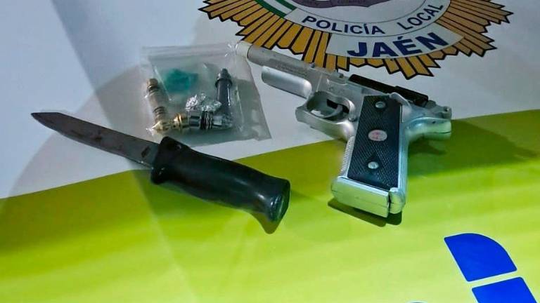Una disputa por drogas e intento de robo en Jaén termina con tres detenciones y un herido