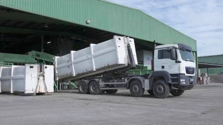 Resurja avisa de cambios en la recogida de residuos urbanos en Jaén por el temporal