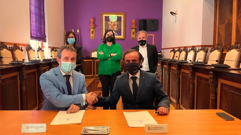 Firmado el contrato puente con Alsa