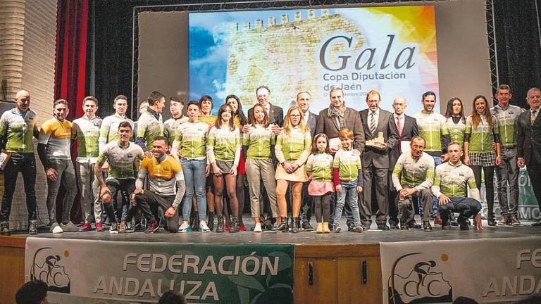 Cazorla corona a los mejores ciclistas de Jaén