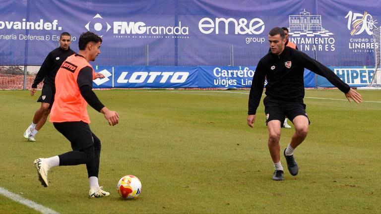 El Linares juega el partido de los dos días ante el Extremadura