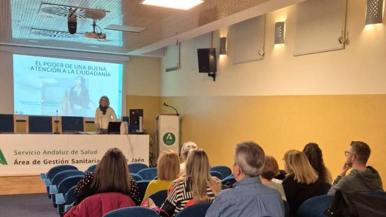 Los profesionales del Área Norte de Jaén mejoran sus habilidades comunicativas y de gestión emocional