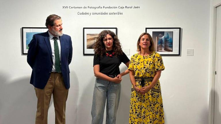 La sostenibilidad urbana inspira la nueva exposición en la Escuela de Arte José Nogué de Jaén